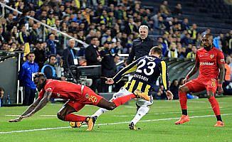 Fenerbahçe ile Kayserispor 44. randevuda