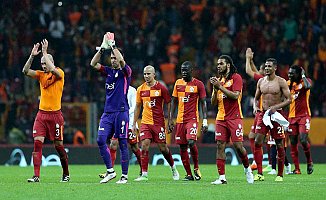 Galatasaray, Başakşehir karşısında liderlik maçında