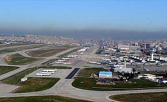 Havadaki yükün yarısı Atatürk Havalimanı'nı 'omuzladı'