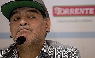 Maradona yine tutunamadı
