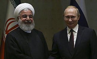 Putin ile Ruhani Suriye'yi görüştü