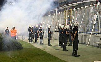 Türk futbolunun kanayan yarası: Tribün olayları