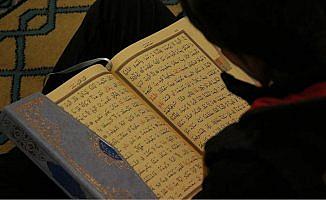 Fransa’da 'Kur'an-ı Kerim ayetleri' tartışması sert eleştiriliyor