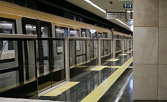 İstanbul'a bir sürücüsüz metro hattı daha
