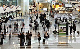 İstanbul'dan 4 ayda 32 milyondan fazla yolcu uçtu