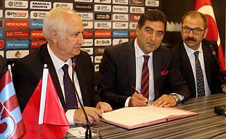 Trabzonspor, Ünal Karaman ile sözleşme imzaladı
