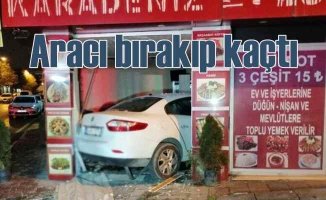 Kadıköy'de kaza, lokantaya daldı, aracını bırakıp kaçtı