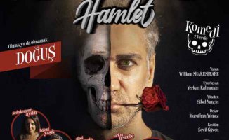 Şarkıcı Doğuş, Shakespeare'in Hamlet'i ile sahnelere geri dönüyor