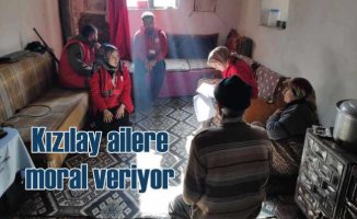 Türk Kızılayı, depremzedelere psikososyal destek veriyor