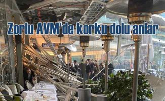 Zorlu Center AVM'de kafenin çatısı çöktü!