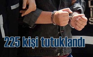 Kayseri'de fuhuş operasyonu | 12 ev kapatıldı