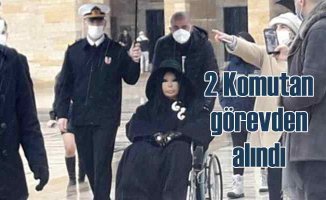 Anıtkabir Komutanı, Bülent Ersoy'a şemsiye tuttu, görevden alındı