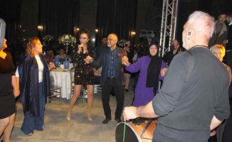 Somon İhracat Şampiyonluğunu Öykü Gürman konseri ile kutladılar!