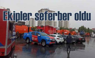 İstanbul'da yağmur sonrası ekipler seferber oldu