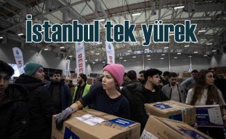 İstanbul'da deprem bölgesi için 15 bin gönüllü çalışıyor
