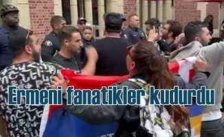 Ermeniler, Türk diplomatlara saldırdı, ABD polisi seyretti