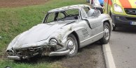 Antika Mercedes'le 1 Milyon dolarlık kaza