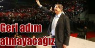 Başbakan Davutoğlu gurbetçilere seslendi: Bir santim geri adım atmayacağız