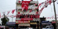 Adana Yüreğir'de Bayrak Gerginliği