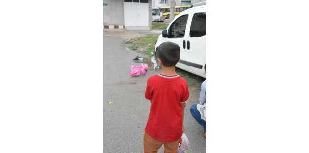 Çöp kamyonu 4 yaşındaki çocuğu ezdi
