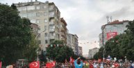 Çorum'da 100 kişilik grup HDP İl binasını taşladı