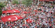 Kocaeli'de 10 bin kişi HDP binasına yürüdü, TOMA'lar gaz sıktı