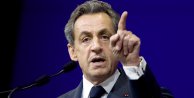 Sarkozy: 'Türkleri kandırmayalım'