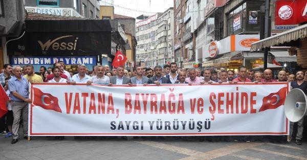 Trabzon'da Ülkü Ocakları'ndan teröre tepki yürüyüşü