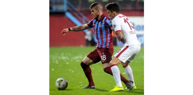 Trabzonspor-Galatasaray Maç ek Fotoğrafarı