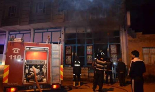 Viranşehir'de markete molotoflu saldırı