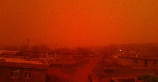 Viranşehir'i toz bulutu kapladı (3)