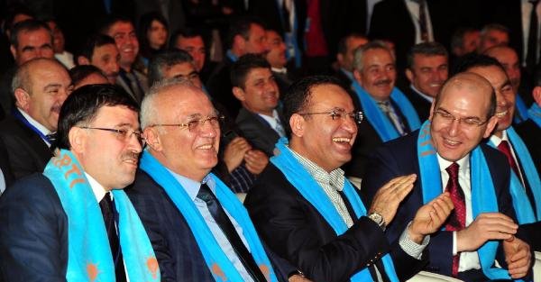 Yozgat'ta Ak Parti il kongresinde tartışma çıktı