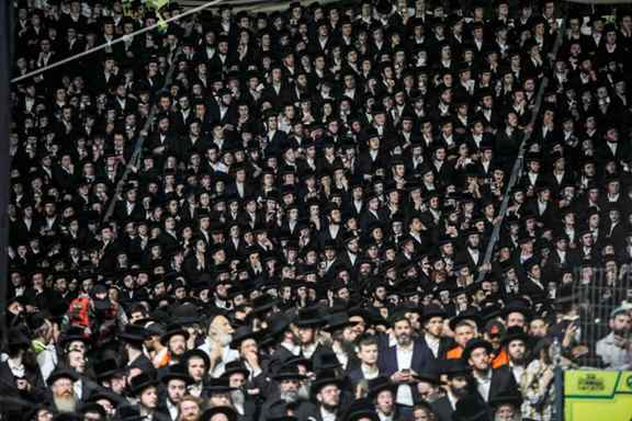 Description: At least 44 crushed to death in stampede at overcrowded Lag Ba'omer event  in Israel – The Forward