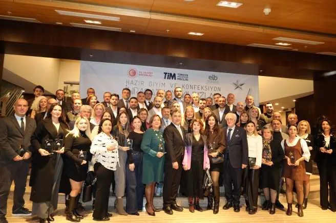 Moda endüstrisinin 78 yıldızına ödül