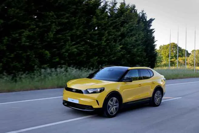 Ford Türkiye Elektrikli Yeni Binek ve Ticari Araçlarını Tanıttı