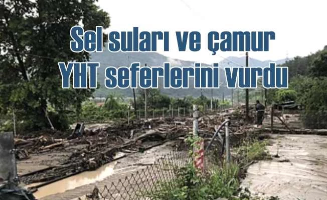 Sel suları hızlı tren yolunu vurdu, yolcular mahsur kaldı