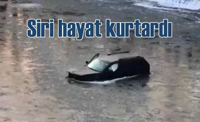 Nehre uçan araçtan Siri sayesinde kurtuldu
