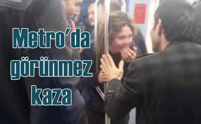 Metroda görünmez kaza | Kafası tutunma demirlerine sıkıştı