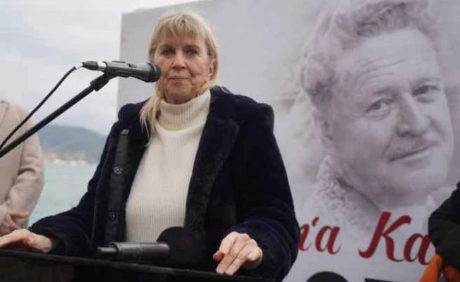 Nazım Hikmet 121 yaşında | Mavi Gözlü Dev Tarabya'da anıldı