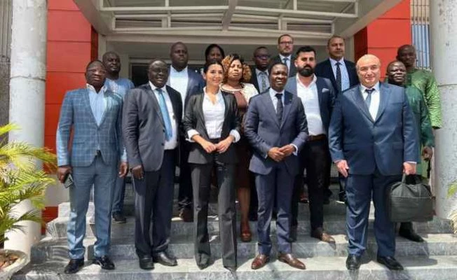 Ünlü iş kadını Abide Gülel, Afrika’da çiftçilik yapacak