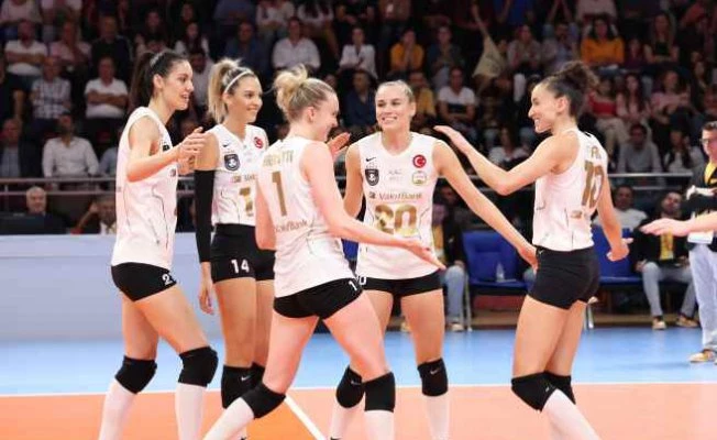 VakıfBank, Çukurova’ya set vermedi