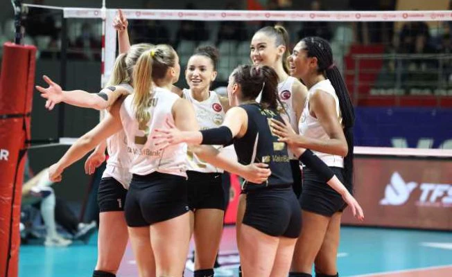 VakıfBank, ligde 10’da 10 yaptı