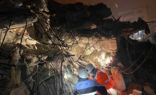 Cengiz Holding’den deprem bölgesine 500 milyon TL bağış 