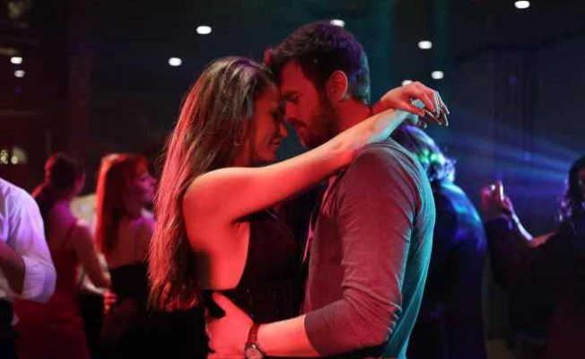 Aile, ilk bölümüyle zirveye yerleşti