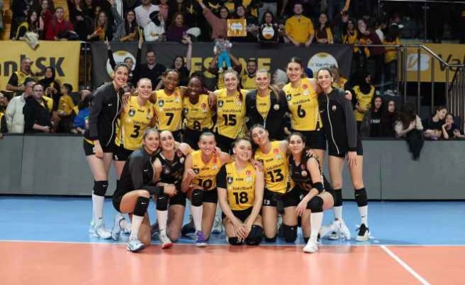 VakıfBank, çeyrek finalde avantajı aldı