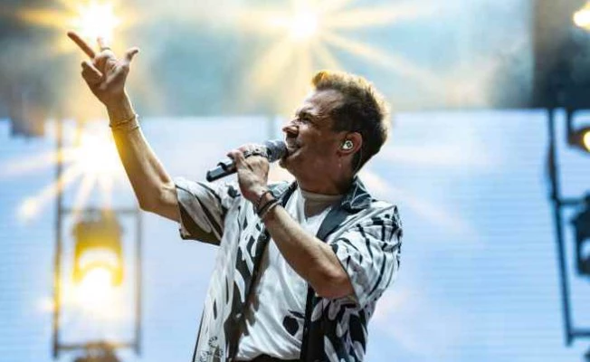 Kenan Doğulu Yaz Konserleri turnesine başladı