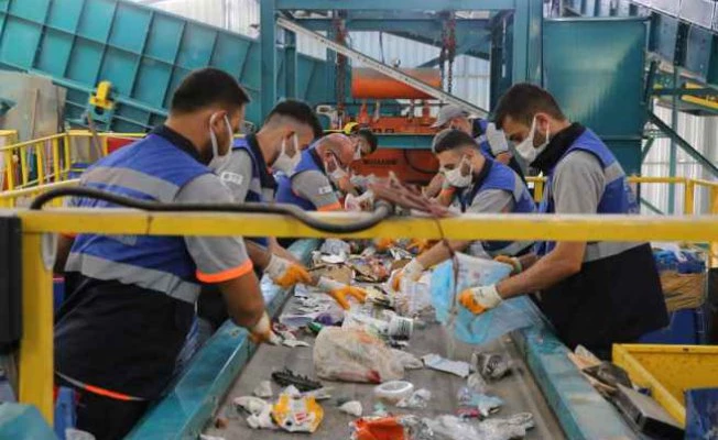 Avrupa Yakasının ilk Otomatik Ambalaj Atığı Ayrıştırma Tesisi Eyüpsultan’da