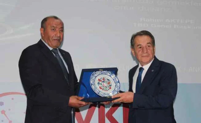 Kişisel Verilerini Koruyan, Ülkesini de Korur
