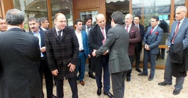 Konuşma hakkı verilmeyince Van Ekonomi Zirvesi